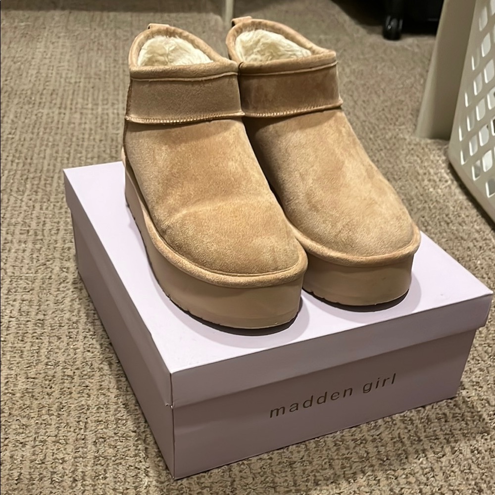 Madden Girl Beige Platform Ankle Booties